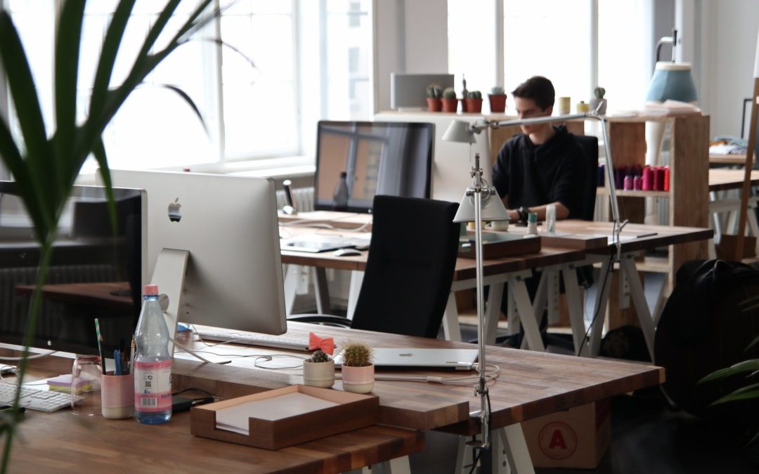 Cómo diseñar la Oficina Ideal para Fomentar el Compromiso y la Productividad de tu Equipos de Trabajo.